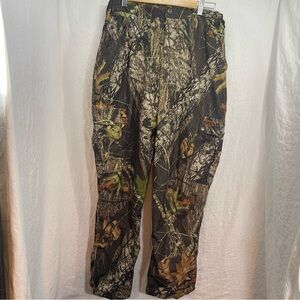 Woolrich Camouflage Men's Pants. Size M. Snap cuff. Hunting. Pre-owned. Outdoor.